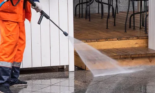 Photo of a powerwashing